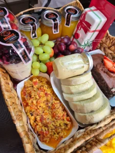 Luxury Brunch Hamper (Fit Fam)